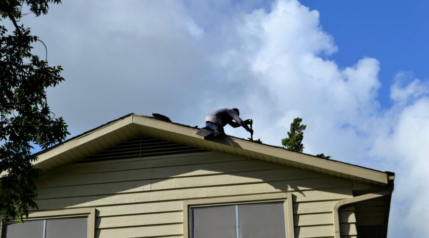 Siding services for roof Jacksonville